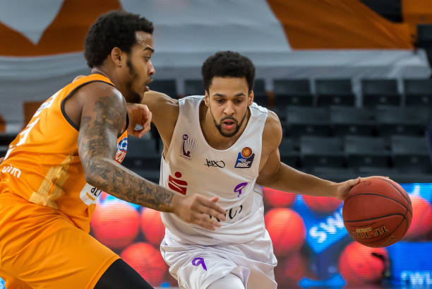 在足球比赛 在足球比赛