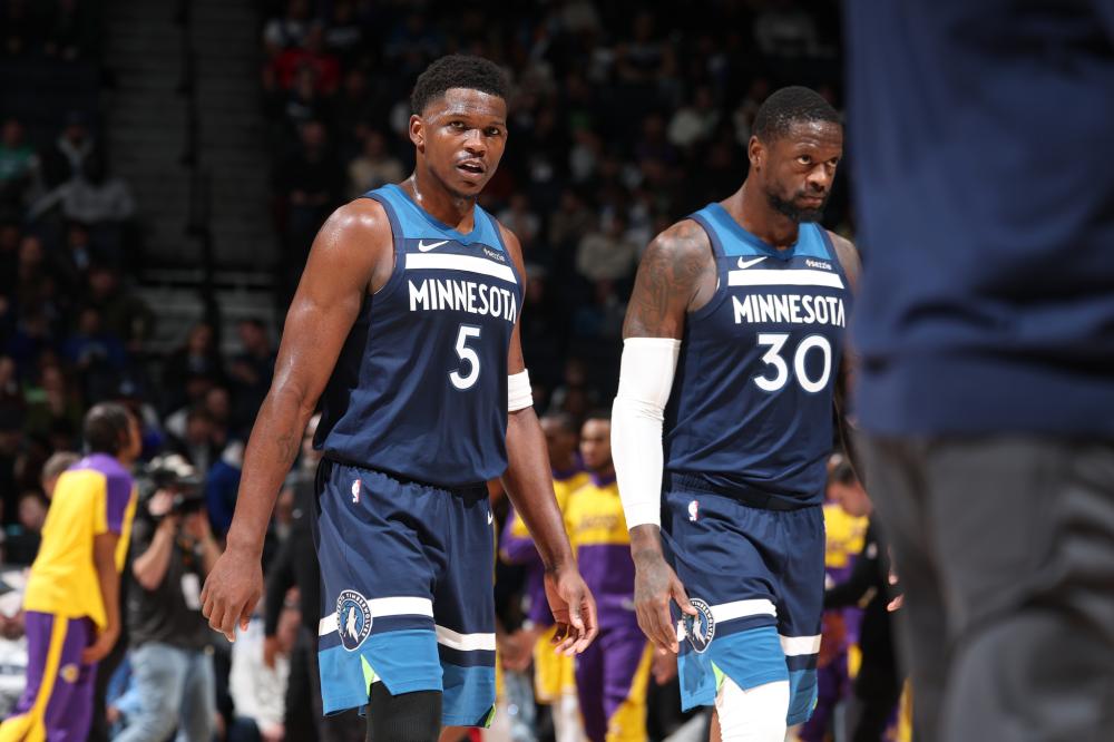 而主力前锋 而主力前锋